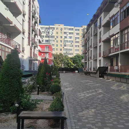 смарт на улице бувалкина бывшая бочарова דירה אודסה